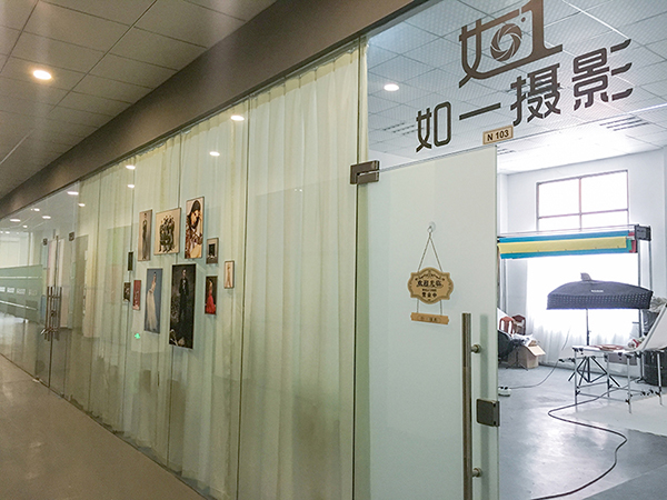 南京马群地铁站如一商业摄影100平无影墙欧式墙摄影棚工作室租用租赁使用说明(图6)