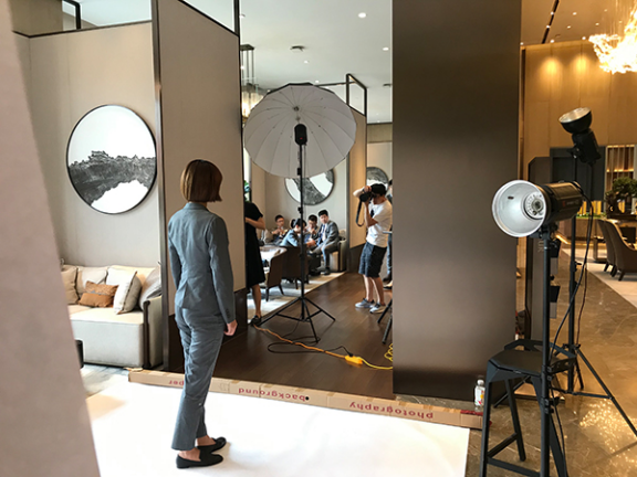 中海地产 燕矶听潮 项目 营销团队个人形象照和集体照拍摄花絮-南京如一商业摄影公司(图3)