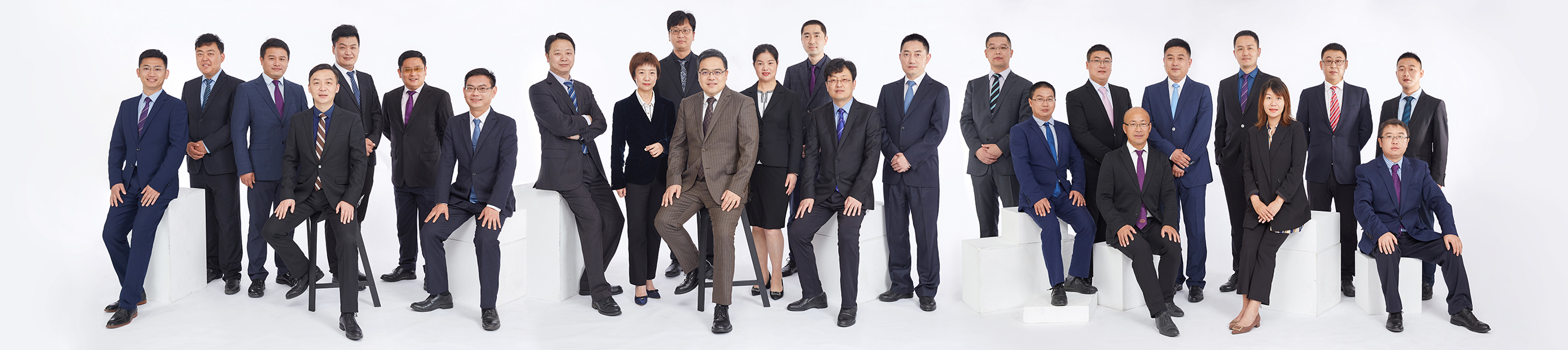 新城控股 地产公司 南京区域公司部门领导团队形象照宣传照摄影(图1)
