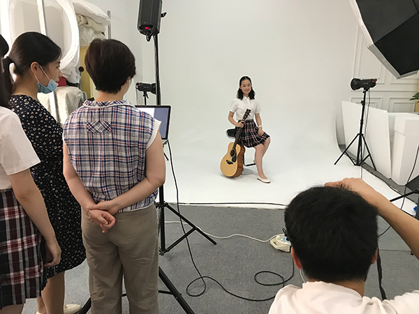  南京外国语学校优秀学生代表个人形象照 团队形象宣传照摄影 拍摄现场花絮(图7)